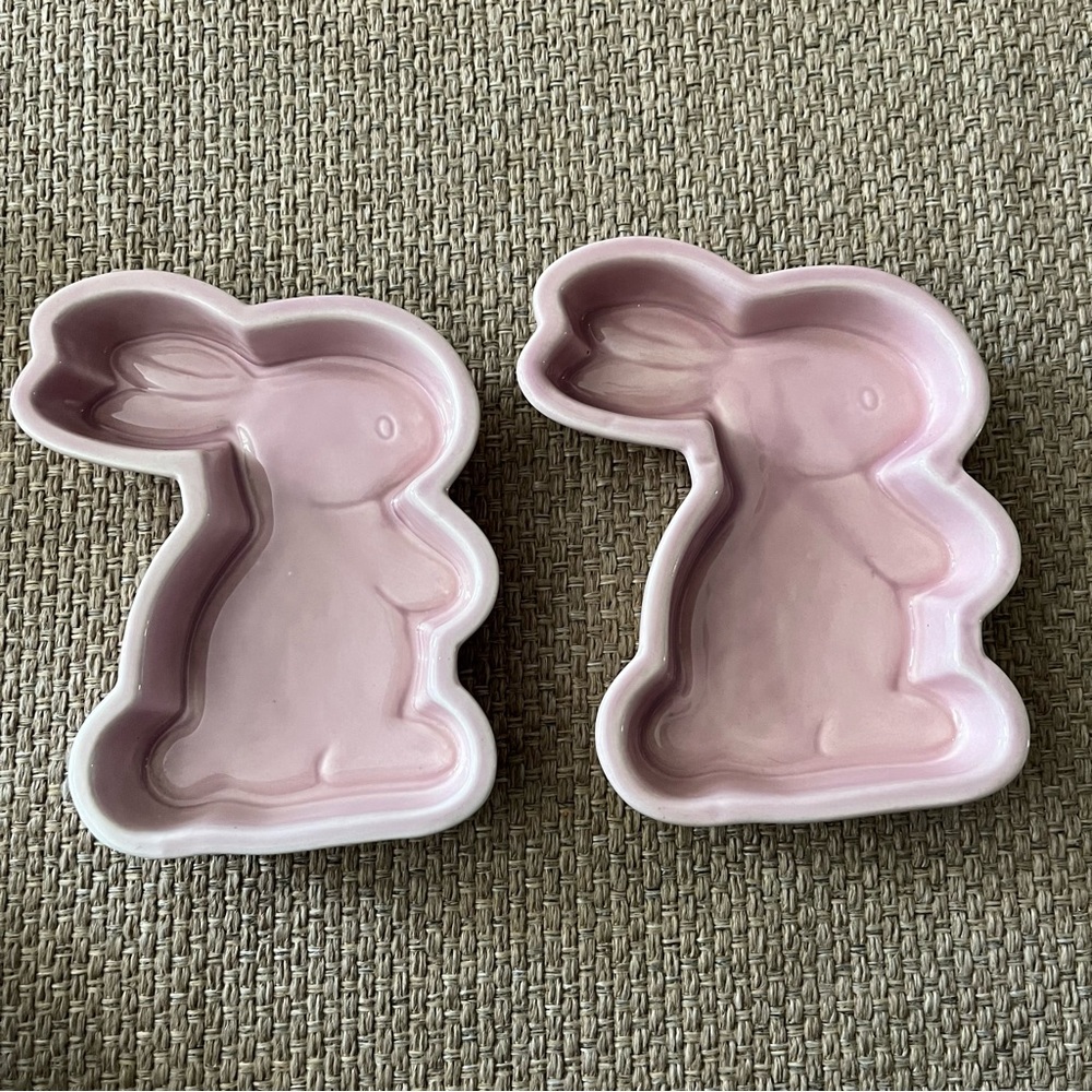 Pink Easter Bunny Ceramic Baking Dish Mold Candy Trinket Bowl Spring Decor